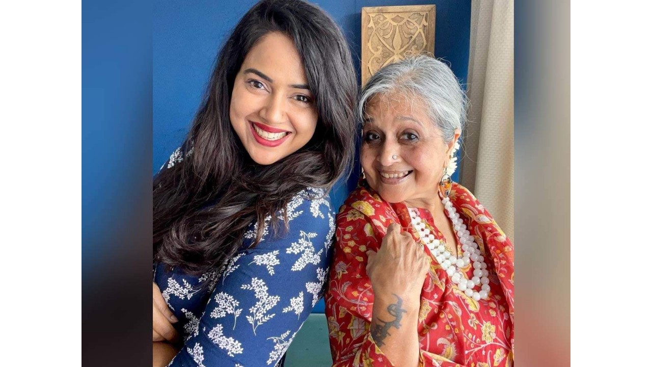 Sameera Reddy birthday special: 5 times when Maine Dil Tujhko Diya actor broke the stereotype with mother-in-law Manjri Varde, know how