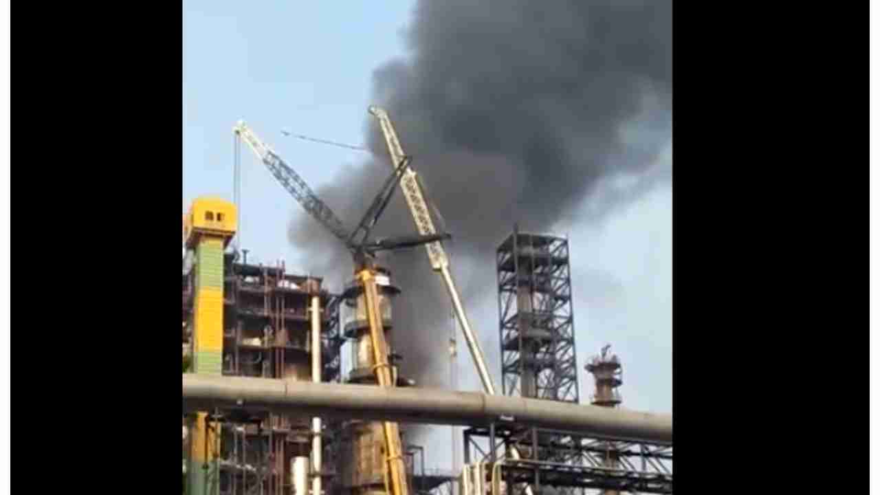 Watch: Massive fire at IOC refinery in Haldia kills 3, several injured