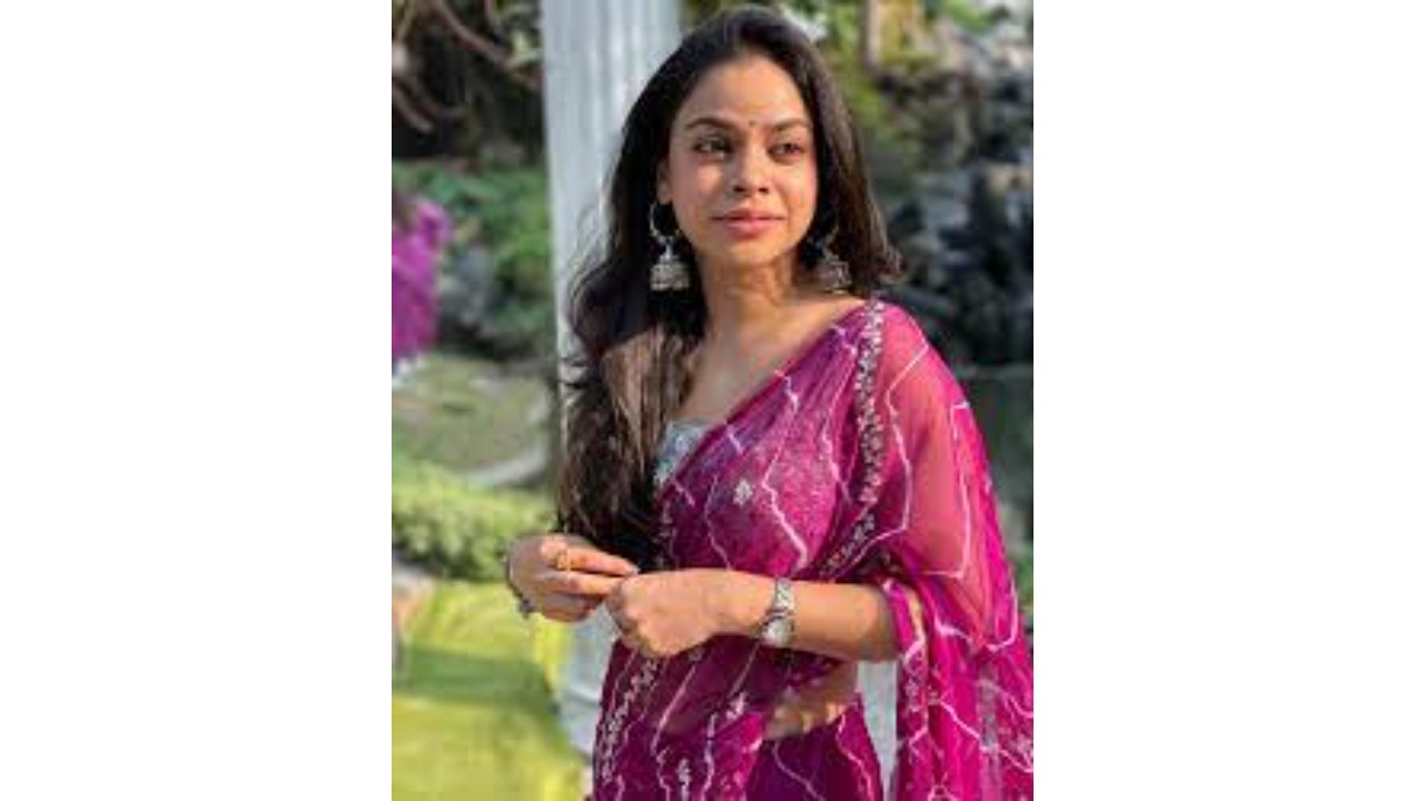 Sumona Chakravarti