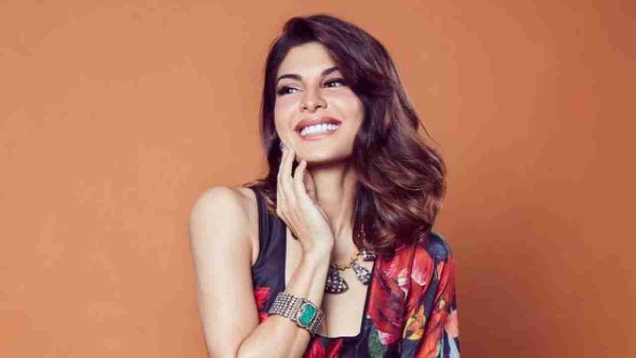 Jacqueline Fernandez issues statement after her picture with conman Sukesh gets viral, requests her media friends not to intrude personal space