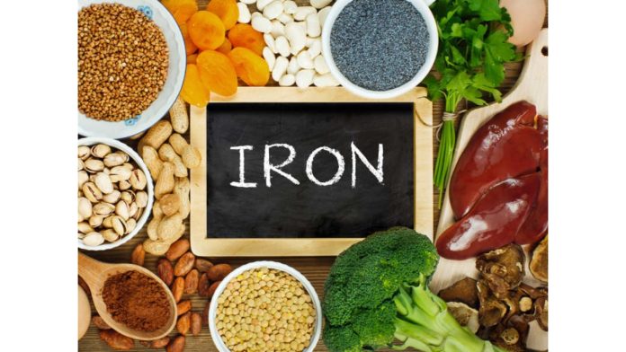 If you are also one of those, then you should also consume an iron-rich diet. Here we are dropping you five nutritional supplements that you can eat to maintain hemoglobin levels in your body.