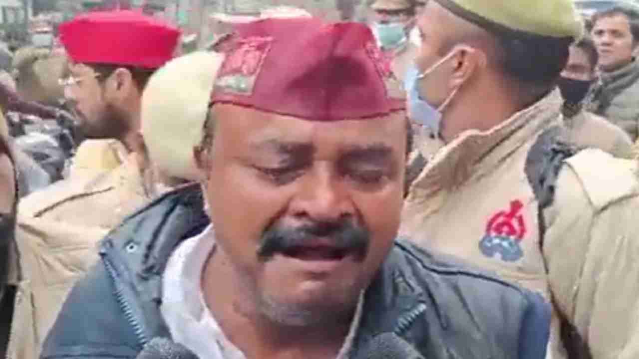 Uttar Pradesh Assembly Polls 2022: Samajwadi party worker tries self-immolation after being denied election ticket