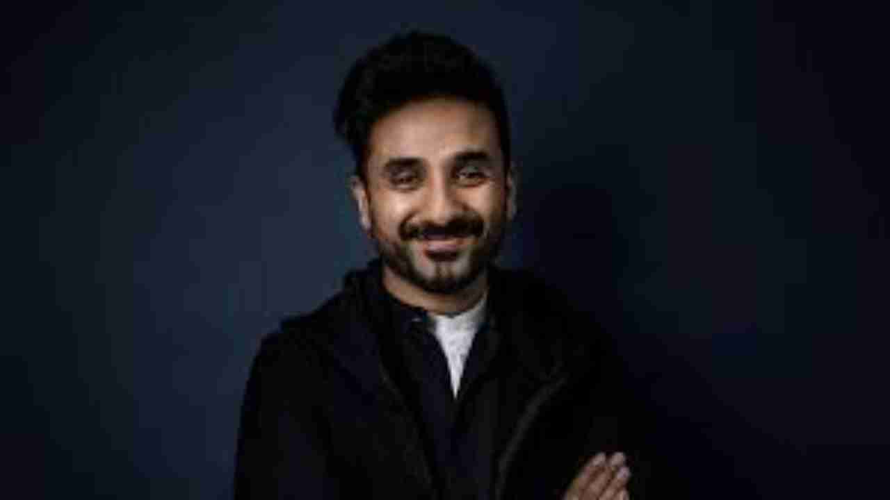 Vir Das jokes on Russia-Ukraine conflict, says we can fix it if we just get Navika to read Putin's WhatsApp; trolled