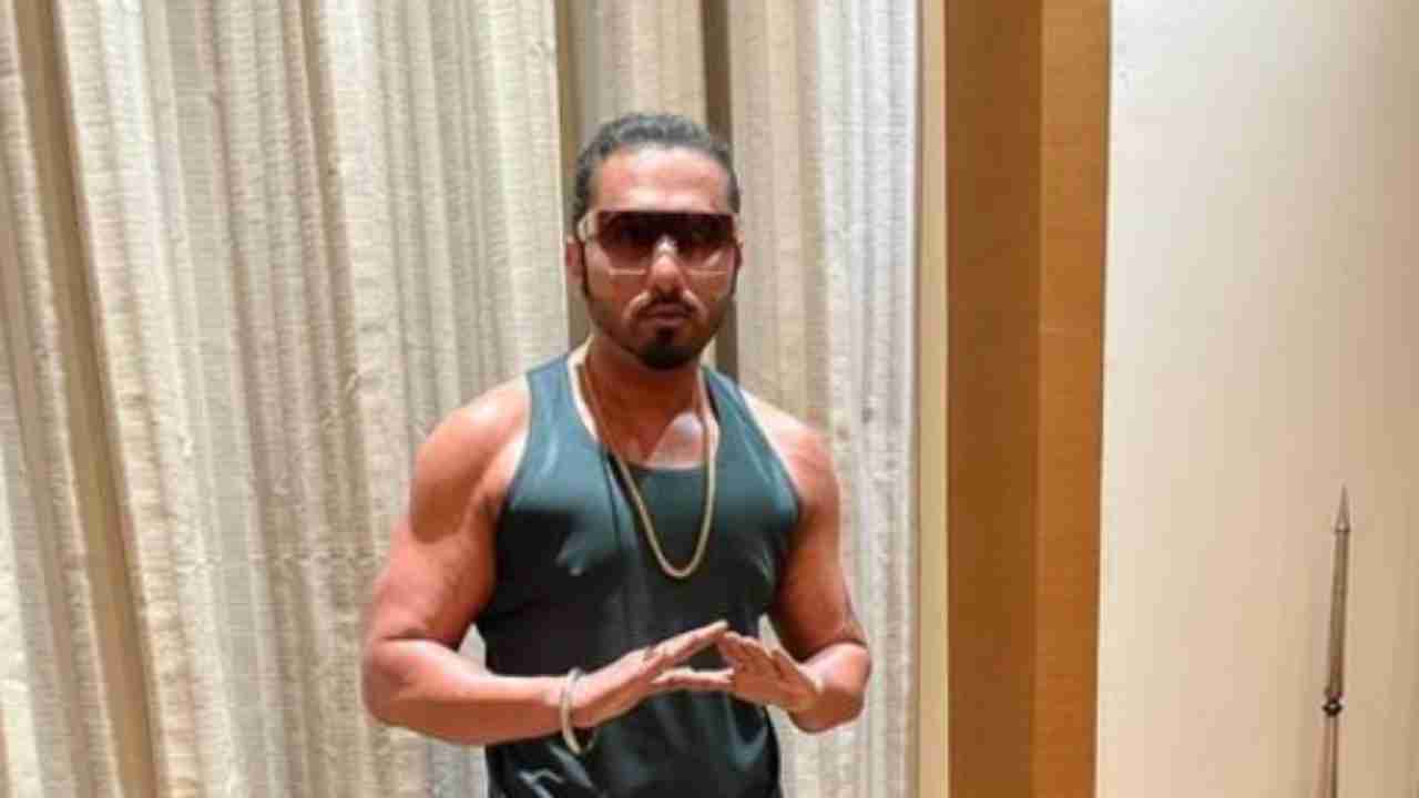 Yo Yo Honey Singh stuns fans with new avatar, see pictures