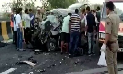 car accident on Yamuna Expressway in Mathura
