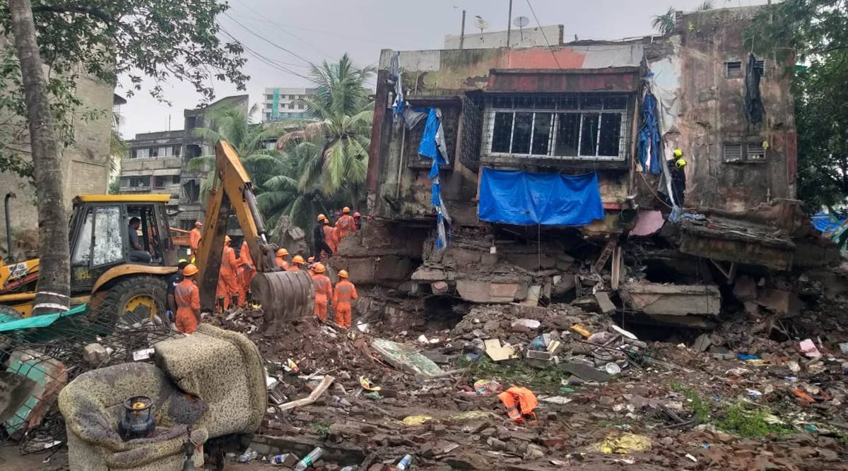 Mumbai: building collapses in Kurla