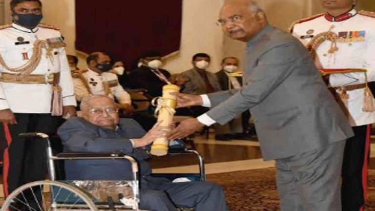 BB Lal, Padma Vibhushan Archaeologist, Passes Away At 101 - APN News