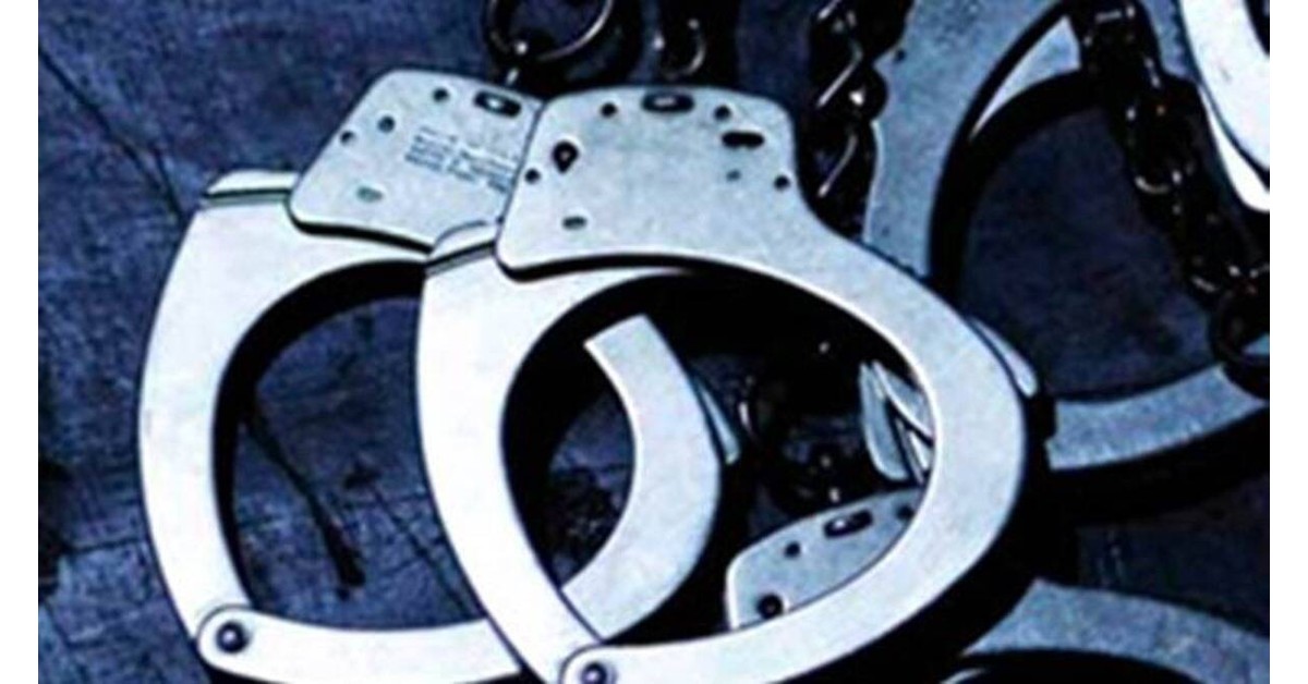 Two Delhi police men kidnap sales tax agent, extort money worth Rs 5 lakh, arrested
