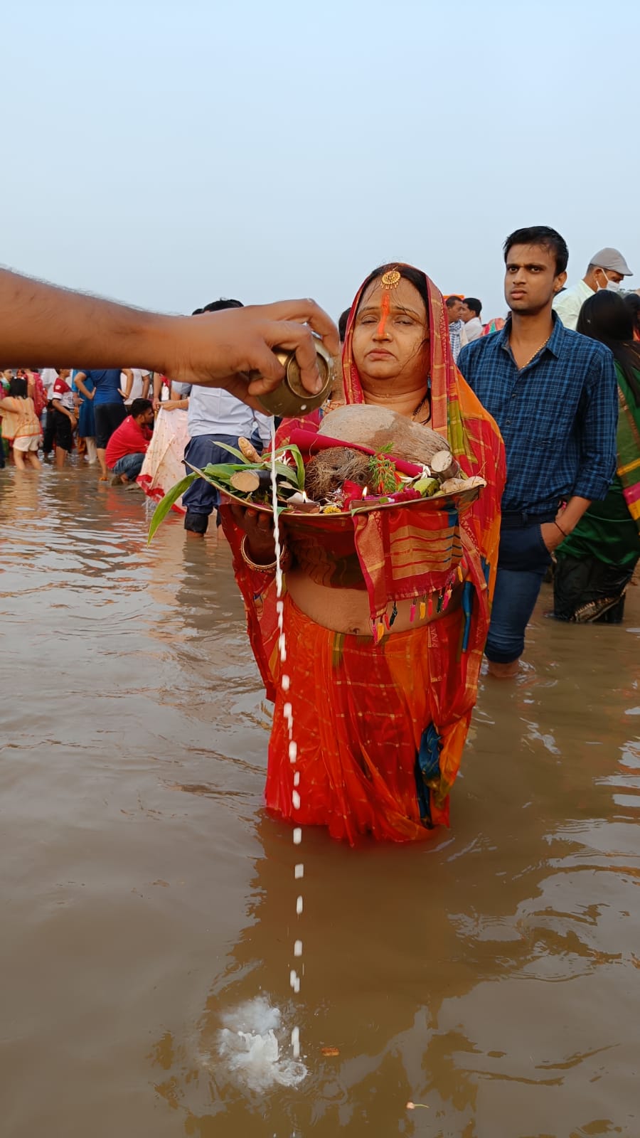 Chhath Puja Four Days Of Devotion And Festivity For Biharis Across The World Apn News 9711