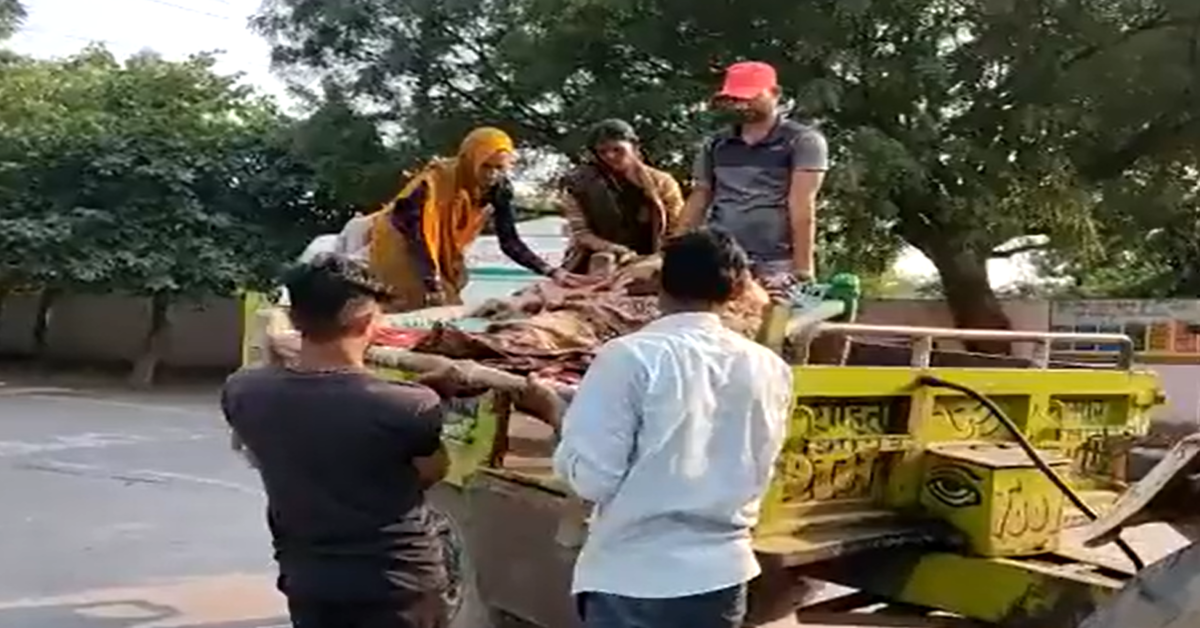 Pregnant woman transported to the hospital on tractor in Agra