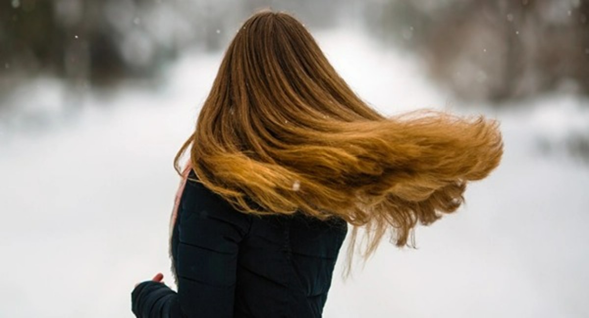 Checkout the ways to reduce hair fall during winters
