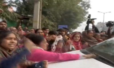 Kanjhawala accident: Citizens stage protest outside Sultanpuri Police station, vandalise car that dragged the woman for 4 km | WATCH