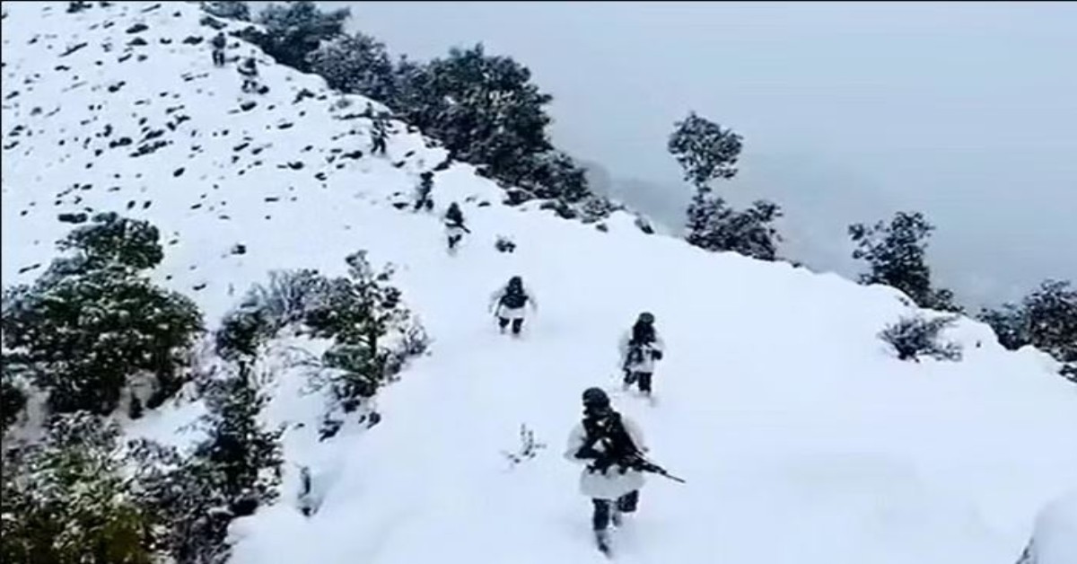 army jawans inclduing a JCO die after vehicle falls into gorge