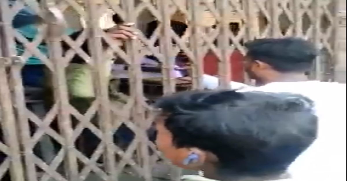 Relatives help students cheat during college exam in Bihar's Sant Kabir College, video viral | Watch