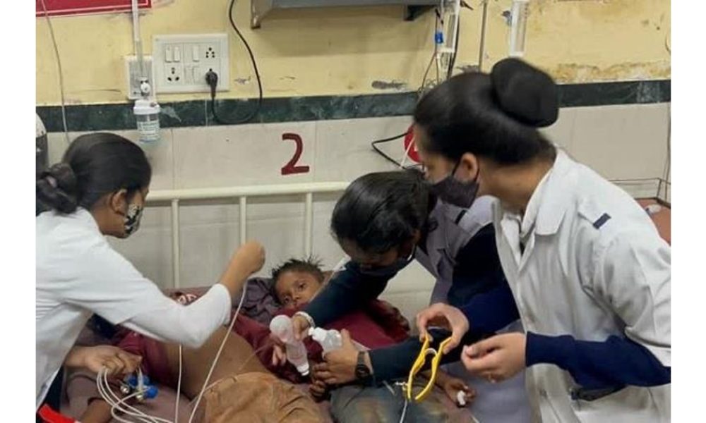 12 children hospitalized after consuming poisonous fruit in Himachal Pradesh's Una