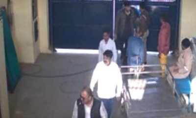 Umesh Pal's shooters entering Bareilly jail