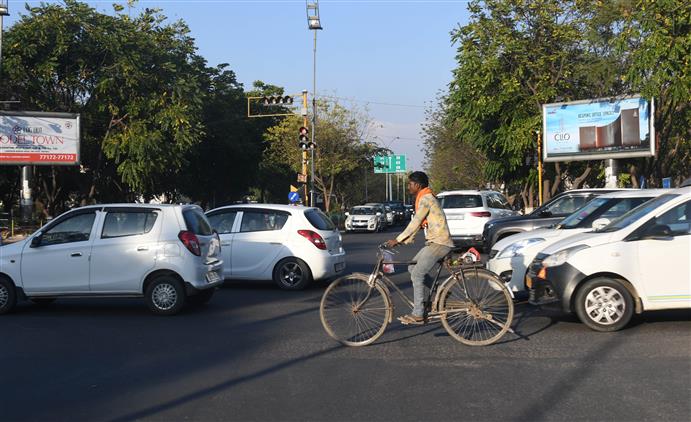 Revised public office timings reduces traffic congestion in Punjab’s Mohali: Report