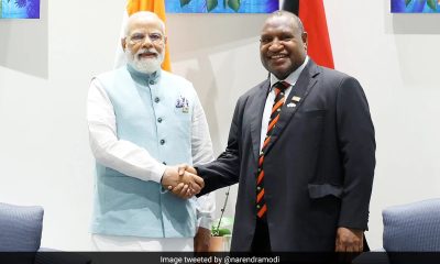 Lunch hosted by PM Narendra Modi during his visit to Papua New Guinea