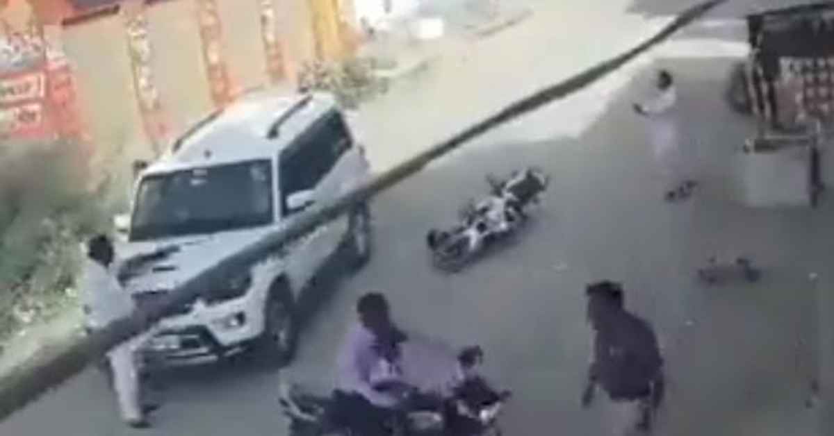 Shootout in Shahjahanpur: Road accident leads to gun-point altercation in the middle of the road, video viral | WATCH
