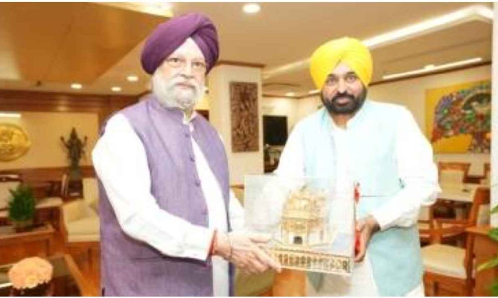 Punjab Chief Minister Bhagwant Mann meets Union Housing and Development Minister Hardeep Singh Puri, demands Mohali to be made a smart city