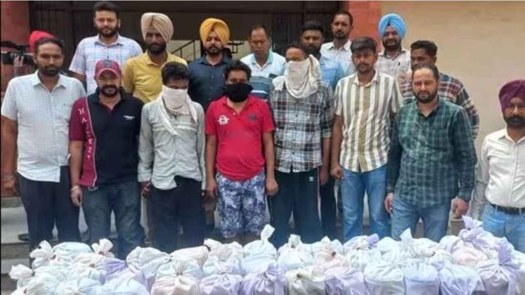 Antidrug task force busts cross border smuggling ring, recovers 41 kg heroin from Pakistan via Ravi river