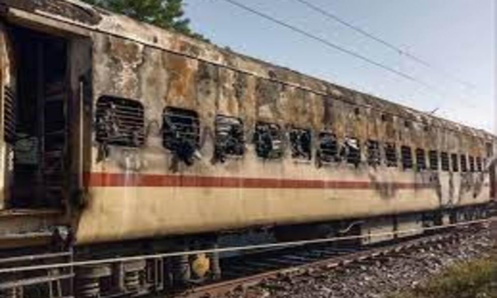Madurai train accident: 10 killed, 20 injured as fire breaks out on train, Railways announce ex-gratia of Rs 10 lakh