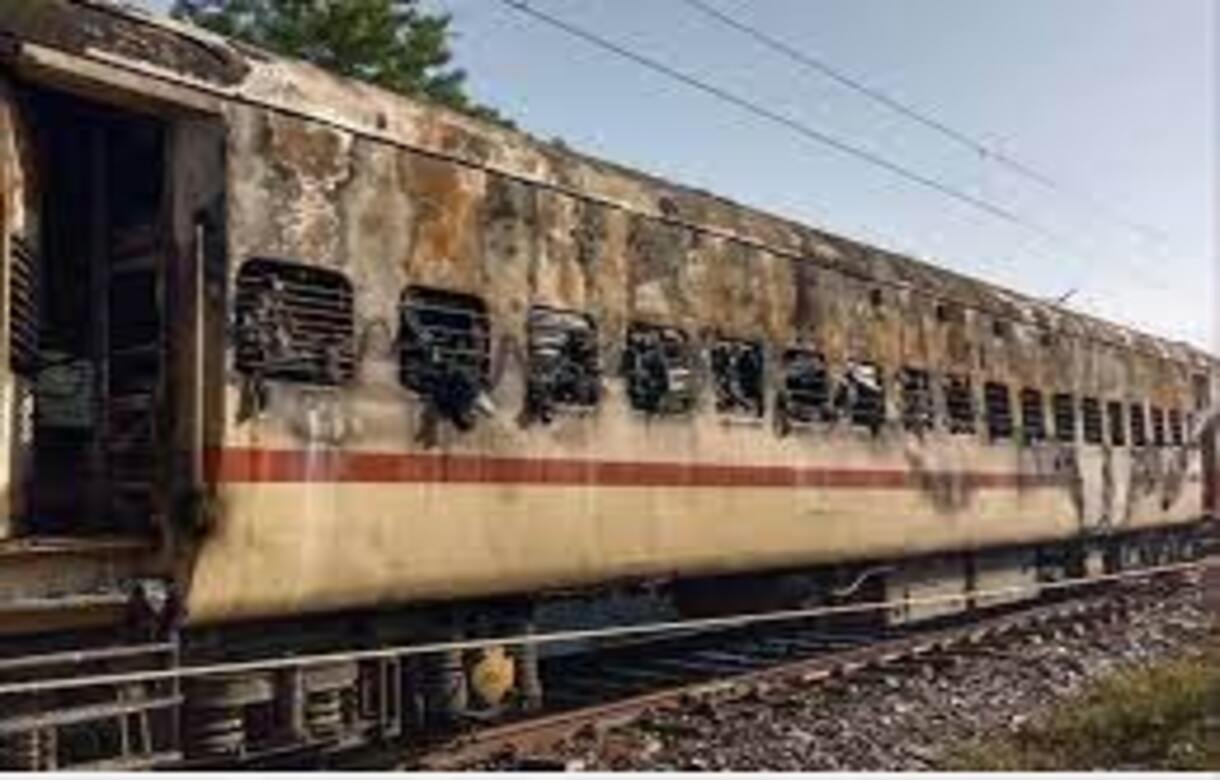 Madurai train accident: 10 killed, 20 injured as fire breaks out on train, Railways announce ex-gratia of Rs 10 lakh