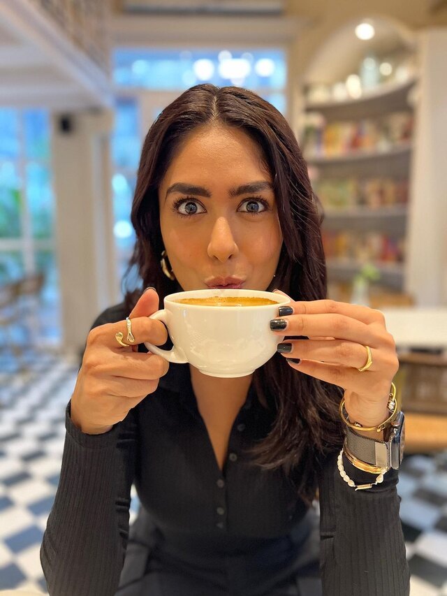 Pictures that prove Mrunal Thakur is a foodie