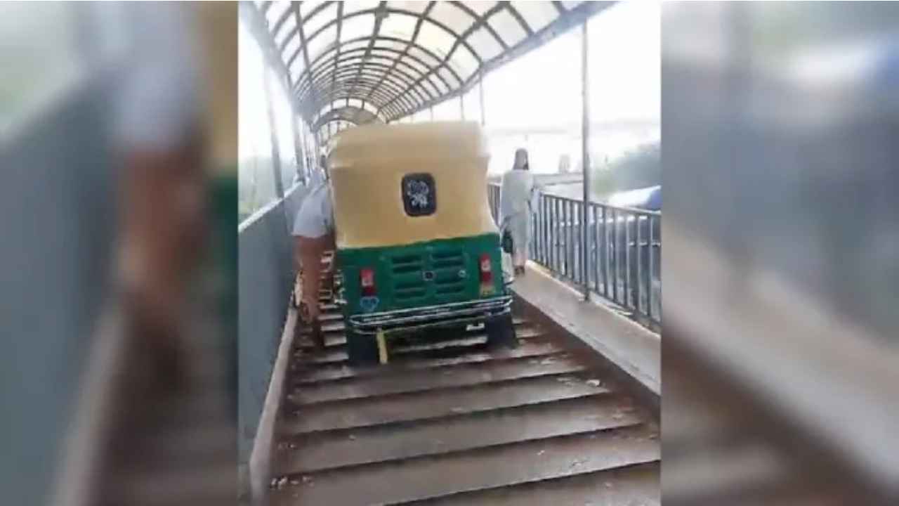 Watch: Auto driver takes foot-over bridge to avoid traffic jam, video goes viral