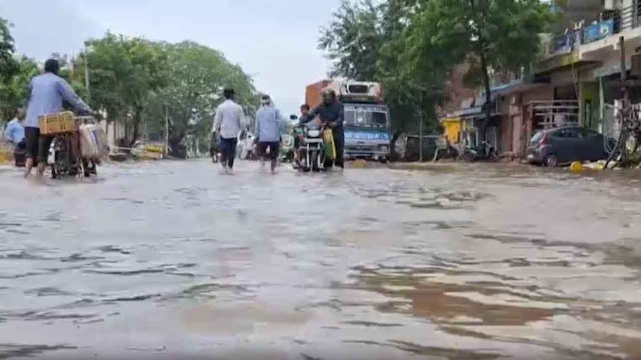 19 persons dead as heavy rainfall lashes Uttar Pradesh
