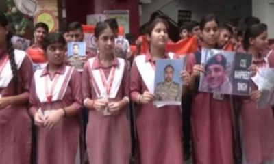 School students in Jammu pay tribute to officers killed in Anantnag encounter