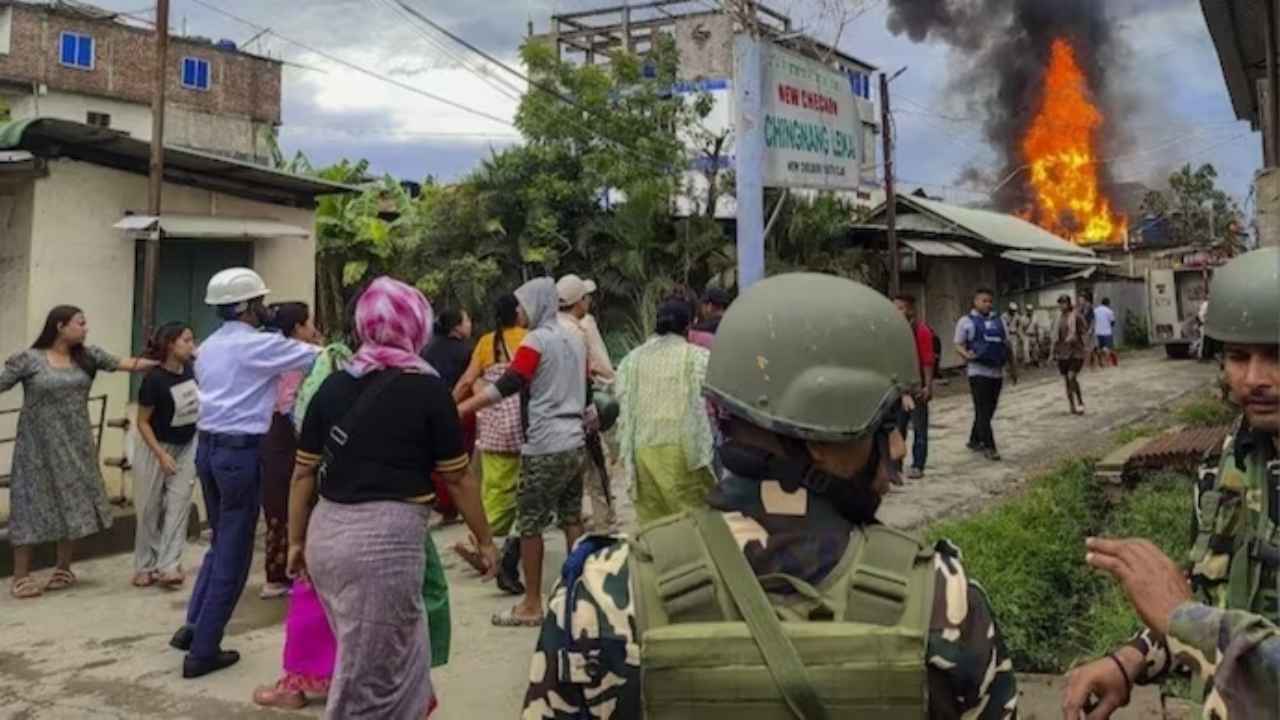 Manipur: Meira Paibis, five local clubs call for 2 day bandh demanding release of five people arrested for carrying firearms