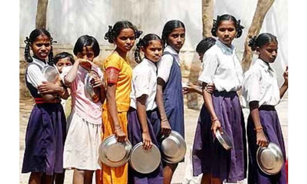 Goa child rights body serves notice to Education department after worms found in mid day meals