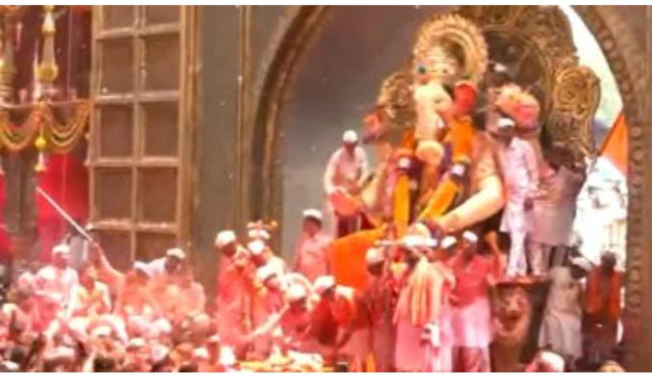Anant Chaturdashi 2023: 2450 idols immersed by 3pm across Mumbai during Ganesh festival