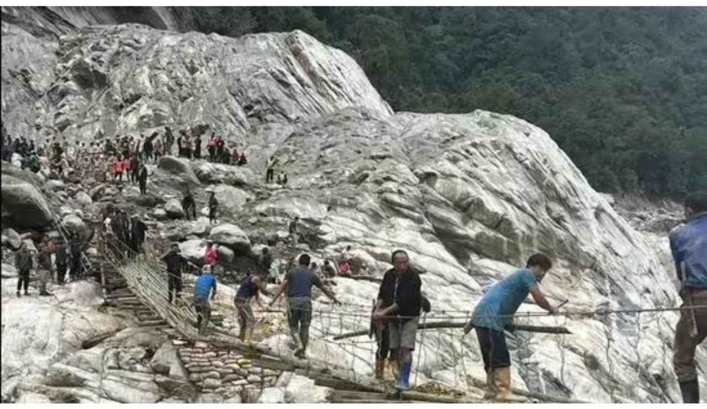 3000 tourists stranded in Lachen, Lachung towns in north Sikkim