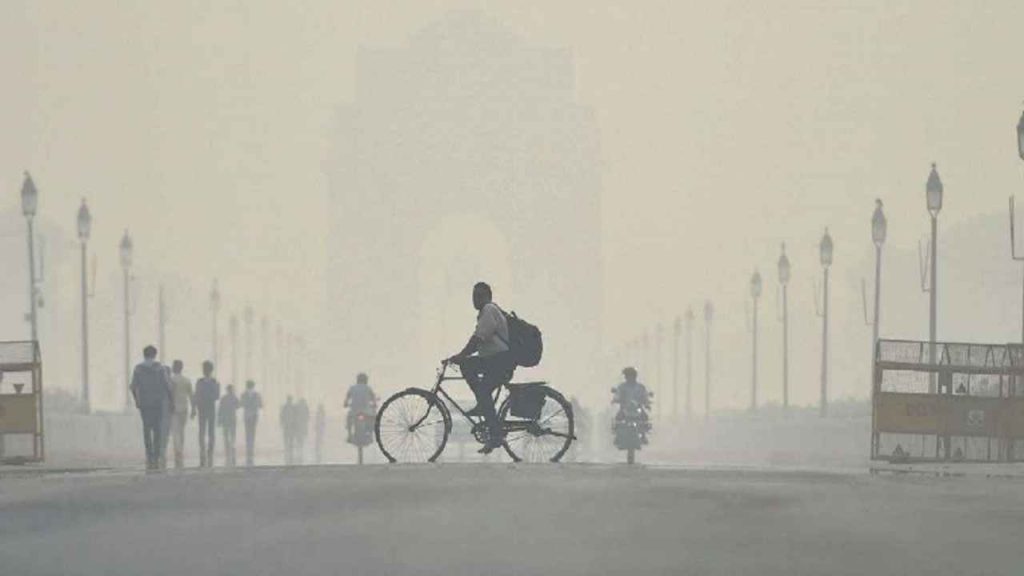 Delhi's Air Quality Remains Very Poor, Partly Cloudy Skies And Fog ...