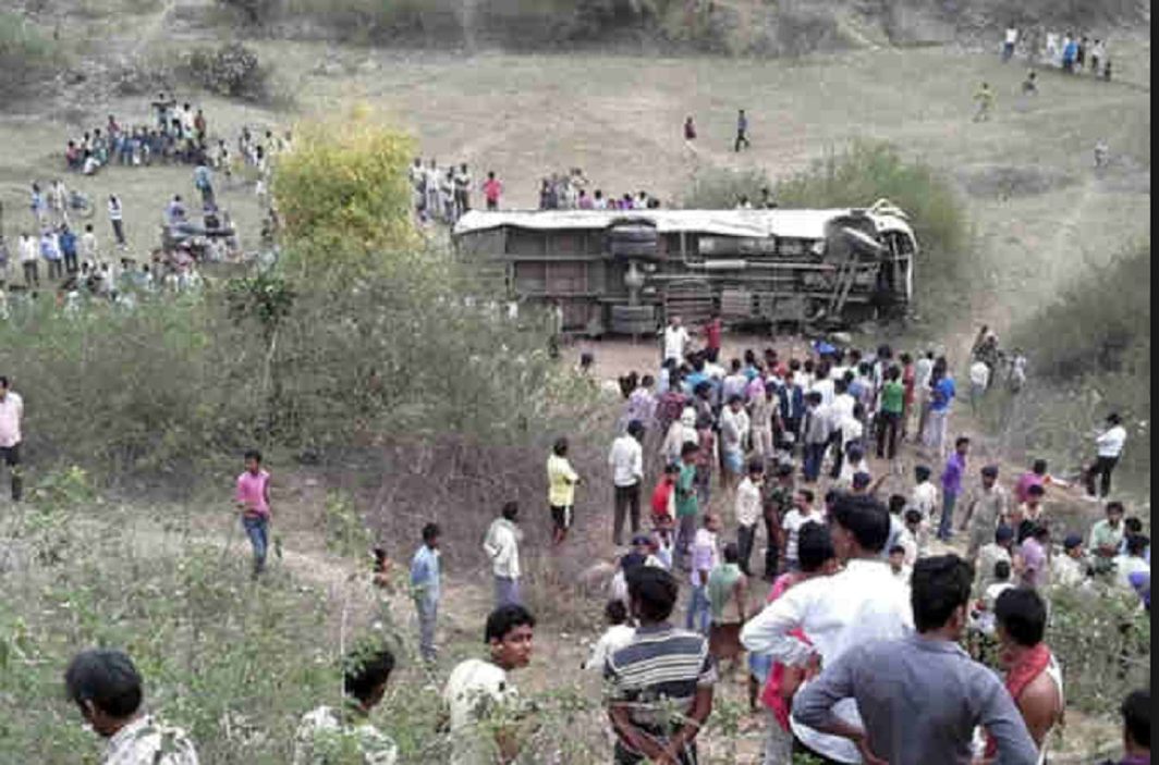 Double-decker bus flip in Mainpuri; 16 killed in 24 injured