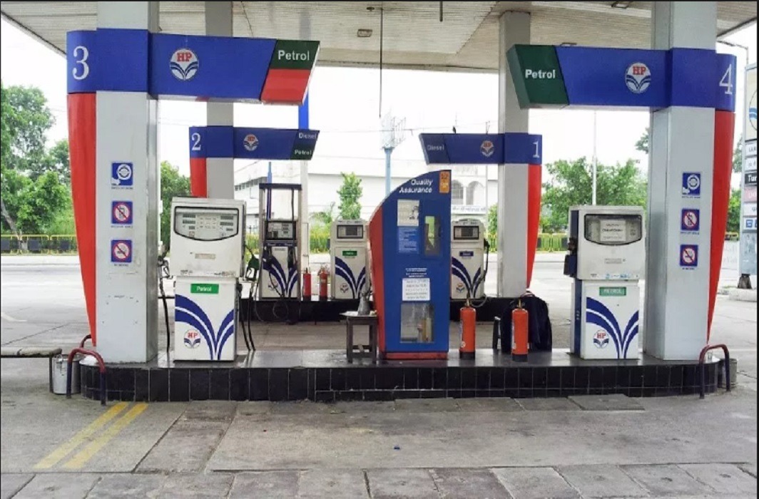 traveling in Delhi will be difficult and 400 petrol pumps will remain closed