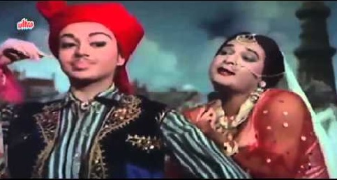 जब सिनेमा के बड़े परदे पर पुरूषों ने महिला किरदार निभा कर बटोरी सुर्खियां 3 Kajra mohabbt wala