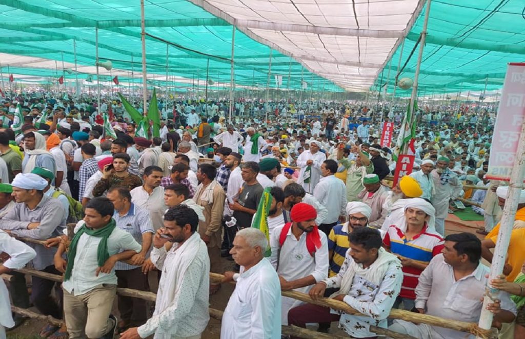 Kisan Mahapanchayat Update: सरकार पर वार के साथ किसान महापंचायत का समापन, जुटी थी भारी भीड़ 11 rakesh