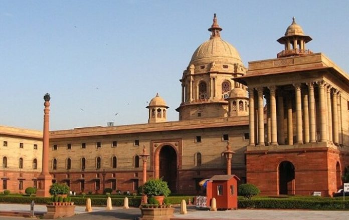 APN Live News Updates : महंत नरेंद्र गिरि केस में गिरफ्तार संदीप तिवारी को 14 दिन की न्यायिक हिरासत में जेल भेजा गया 1 PMO India