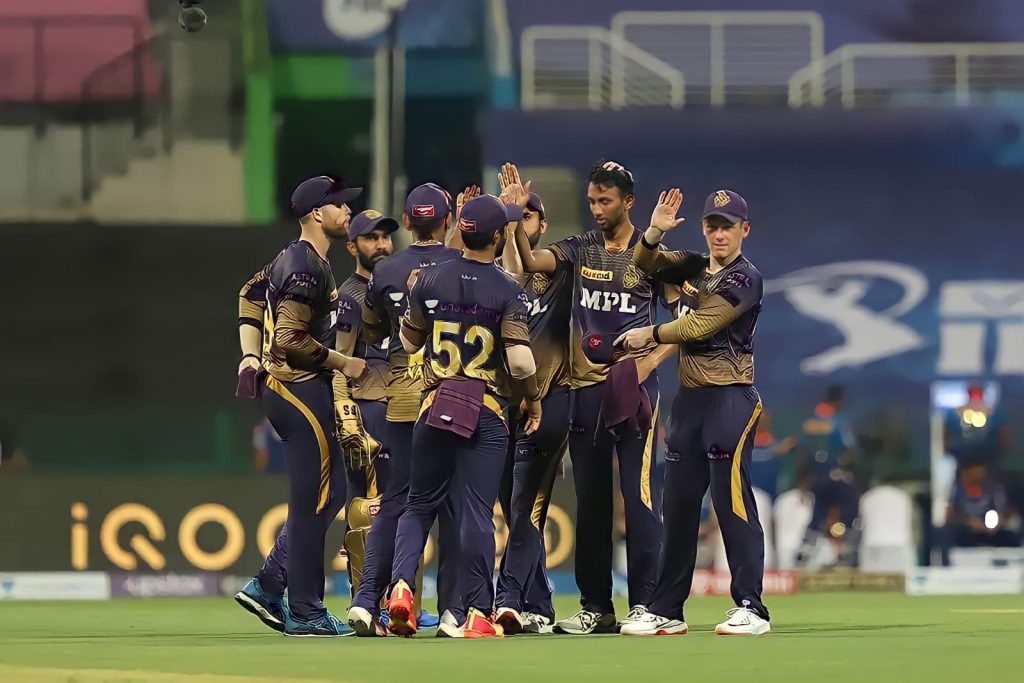 IPL 2021 में कौन सी चार टीमें पहुंची प्लेऑफ में, जानें कैसा रहा इन टीमों का सफर 4 kolkata knight riders