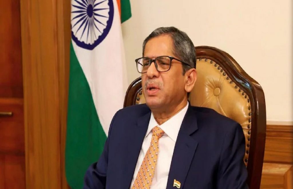 सुकेश चंद्रशेखर से जुड़े मामले में जैकलीन ने ED के सामने दिए बयान, जांच में कर रही हैं सहयोग: अभिनेत्री के प्रवक्ता, पढ़ें 23 अक्टूबर की सभी बड़ी खबरें... 2 CJI N.V Ramanna