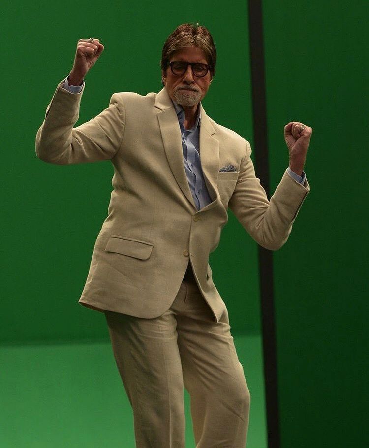 Happy Birthday Amitabh Bachchan: 79 में भी दिखते हैं फिट बिग बी, क्या है उनके फिटनेस का राज? 1 %E0%A4%85%E0%A4%AE%E0%A4%BF%E0%A4%A4%E0%A4%BE%E0%A4%AD %E0%A4%AC%E0%A4%9A%E0%A5%8D%E0%A4%9A%E0%A4%A8 %E0%A4%95%E0%A4%BE %E0%A4%9C%E0%A4%A8%E0%A5%8D%E0%A4%AE%E0%A4%A6%E0%A4%BF%E0%A4%A8 %E0%A4%86%E0%A4%9C