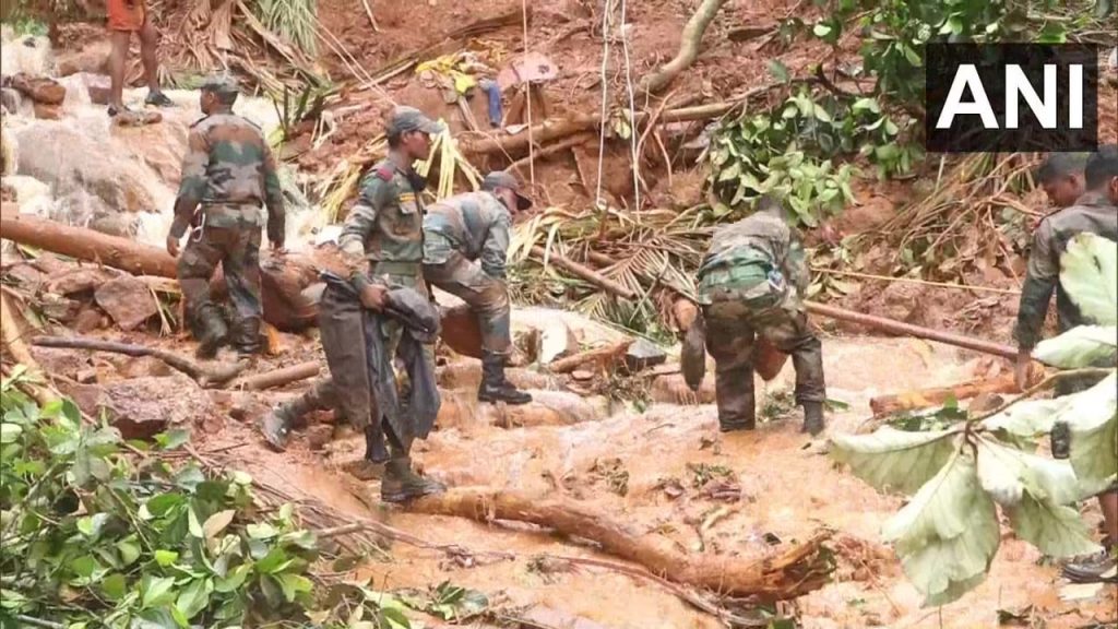 तस्वीरों में देखें Kerala में बारिश से हुई तबाही का मंजर, 2 और शव निकाले गए 3 landslides in kerela2